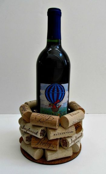 Decorative cork