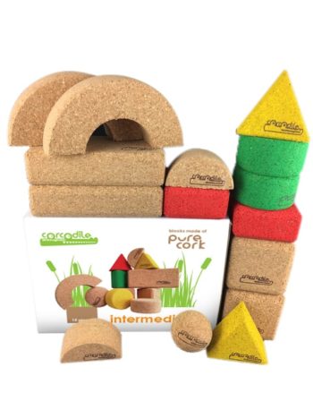Crocodile Intermediate Toy Set for Children's creativity and fantasy